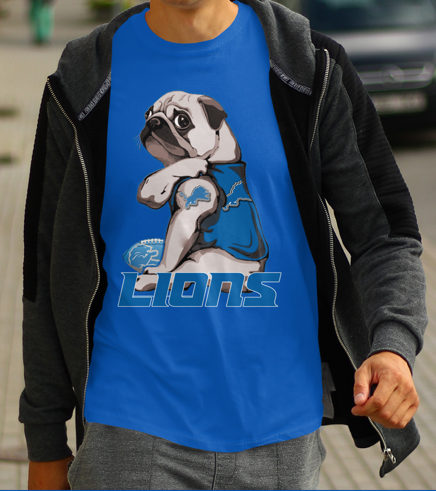 Pug Lions Football Detroit T-Shirt