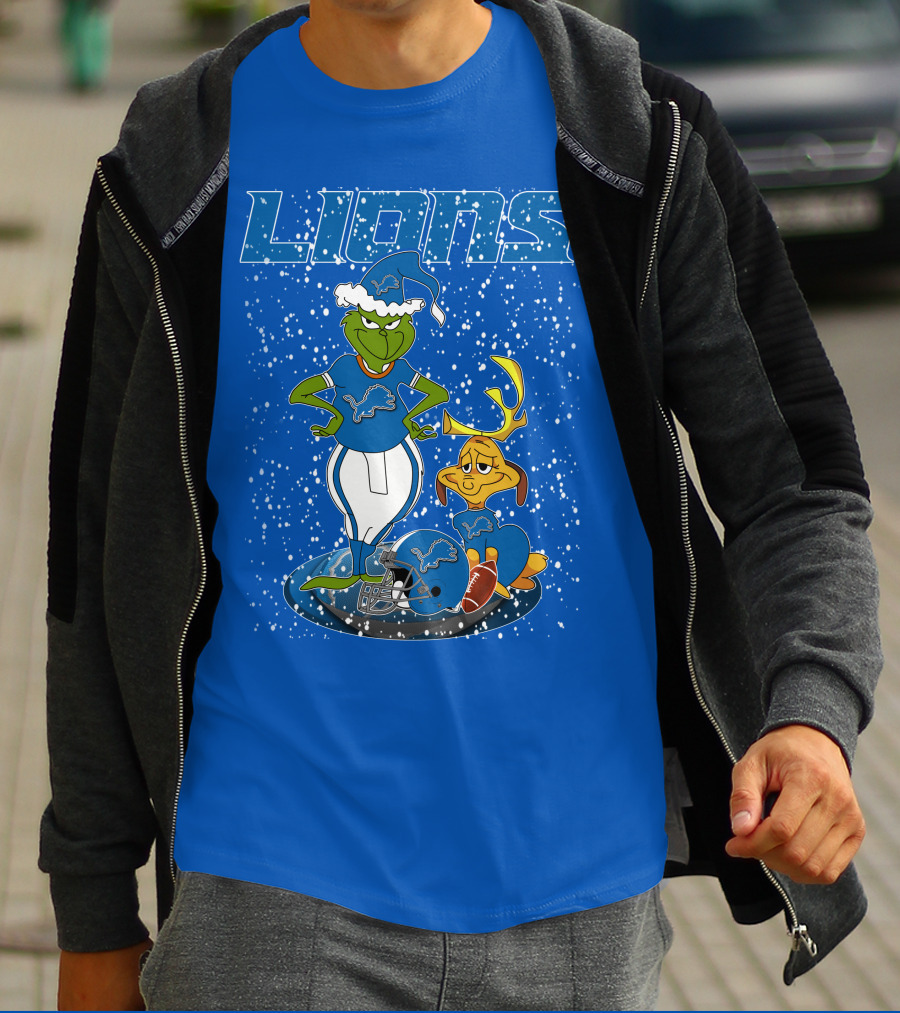 Grinchxmas Detroit Lions Snowy Holiday Football Scene T-Shirt