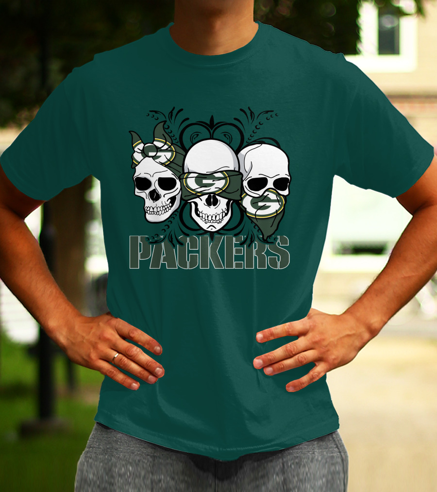 Packers Three Skulls With Green Bay Bandanas T-Shirt