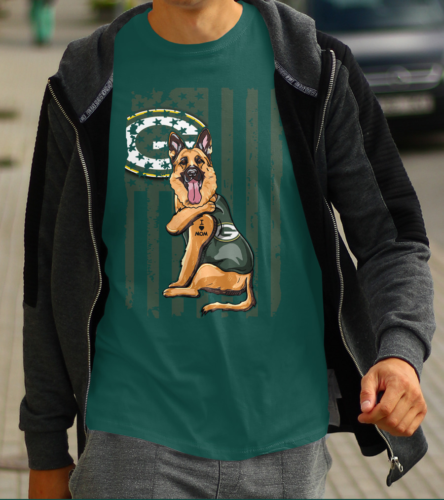 German Shepherd I Love Mom Green Bay Packers Fan T-Shirt