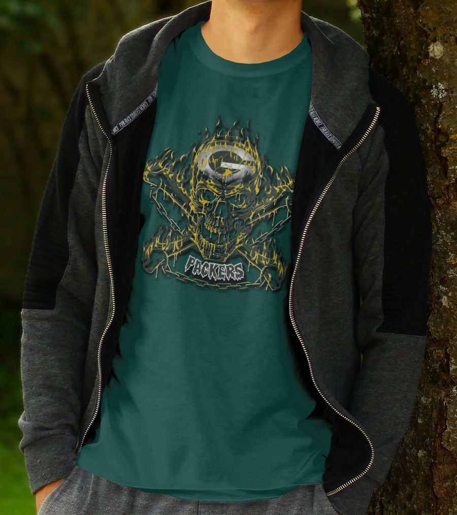 Packers Skull Flames 35 Green Bay T-Shirt