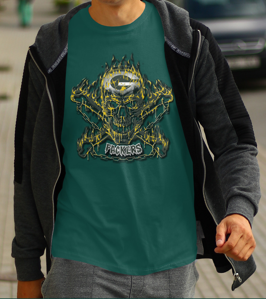 Packers Skull Flames 35 Green Bay T-Shirt