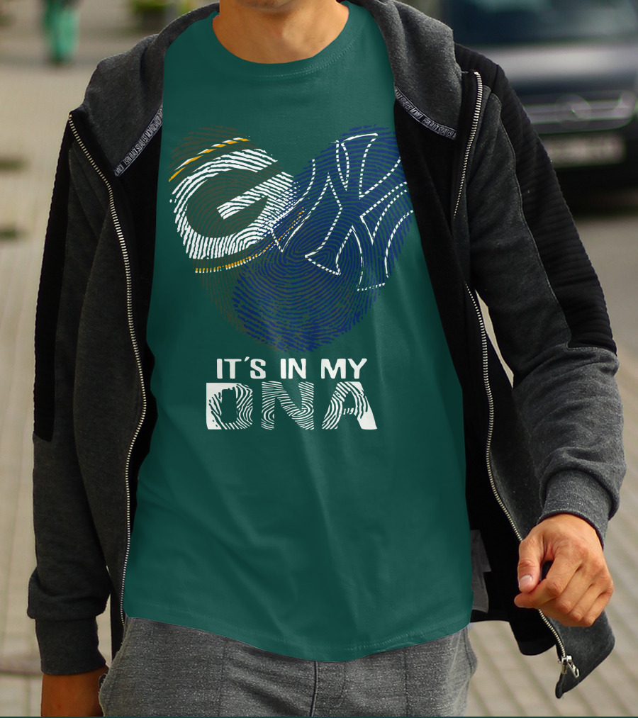 Green Bay Packers 40 It's In My Dna T-Shirt