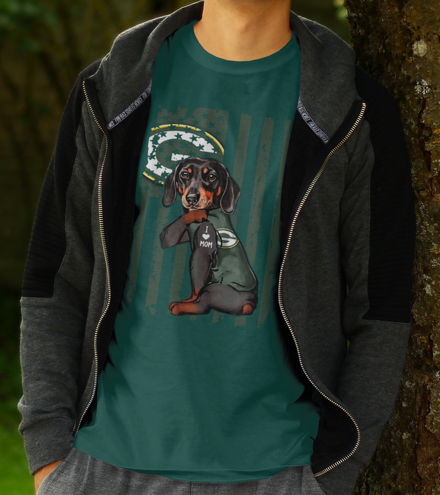 Dachshund Green Bay Packers I Love Mom Fan T-Shirt