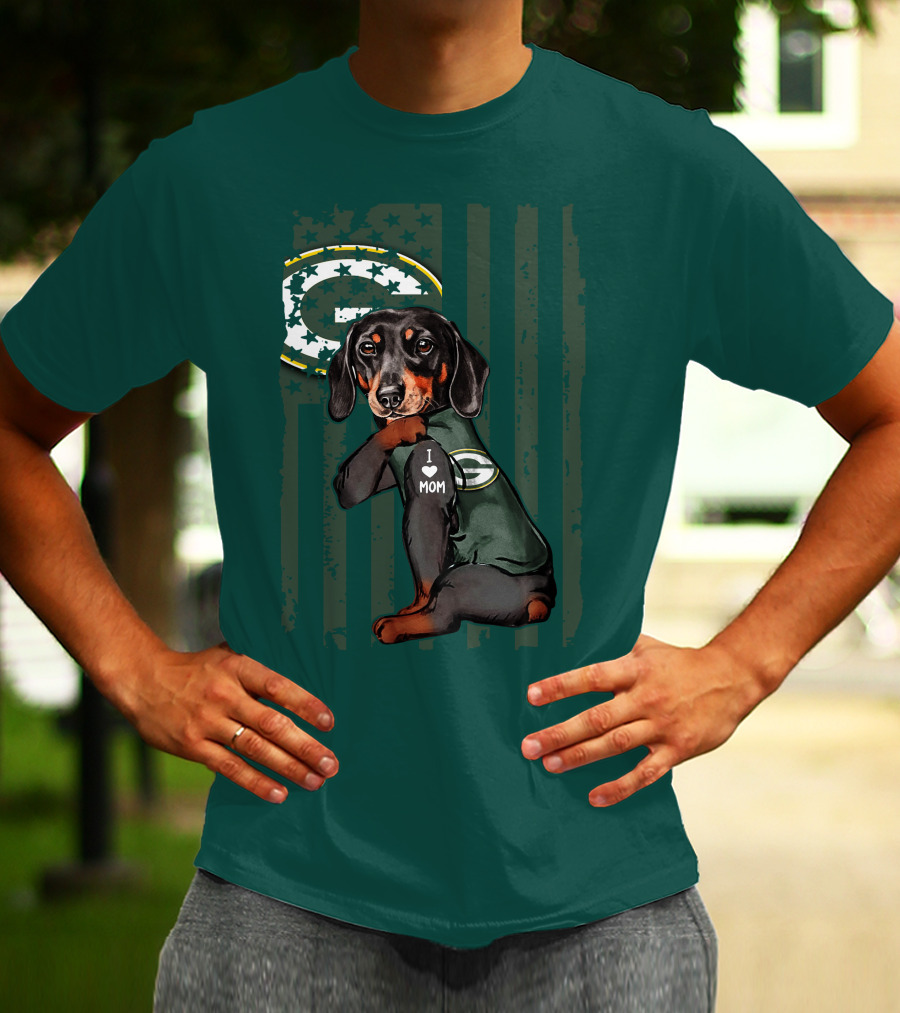 Dachshund Green Bay Packers I Love Mom Fan T-Shirt