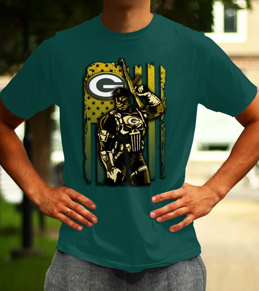 Green Bay Packers Soldier With Rifle And American Flag T-Shirt