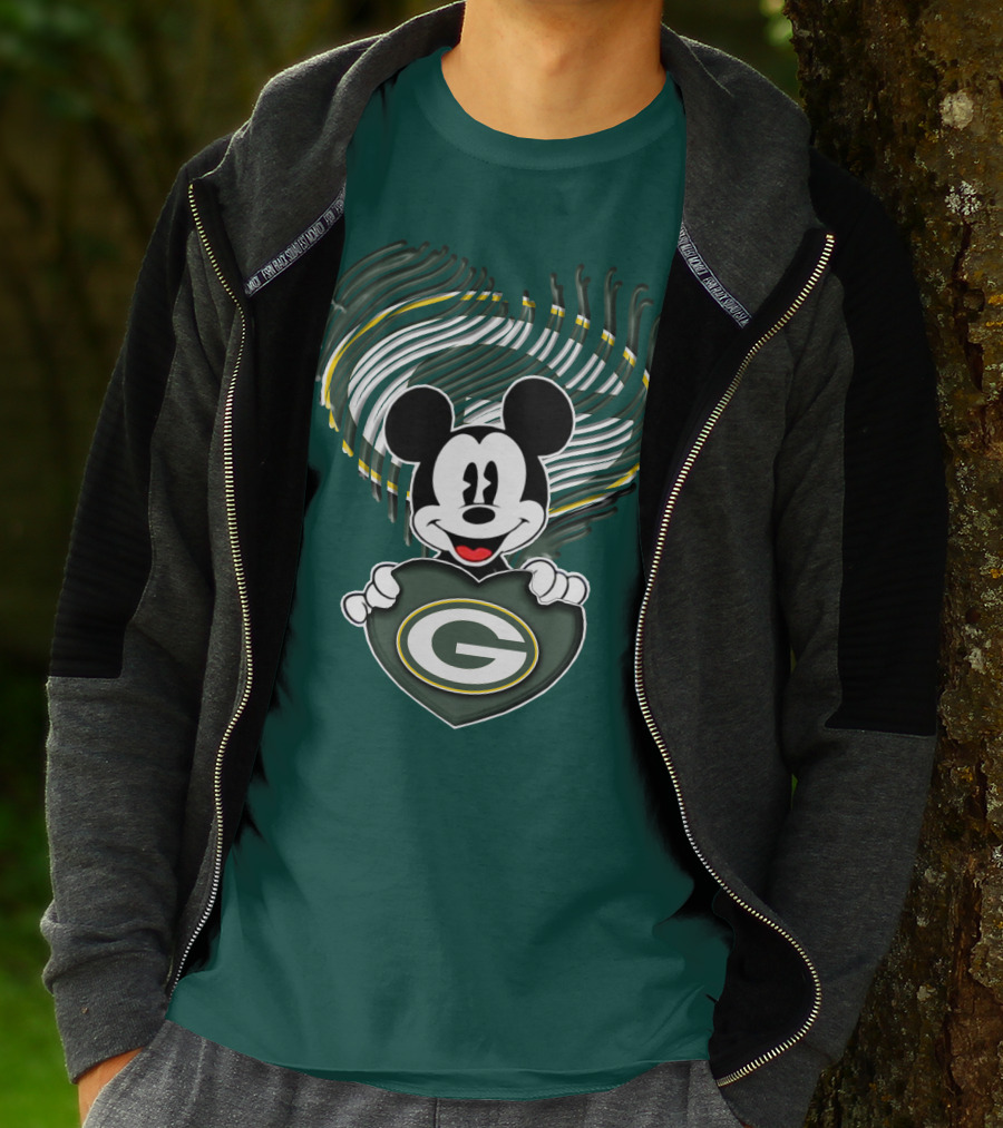 Mick Fan Embraces Green Bay Packers Heart T-Shirt