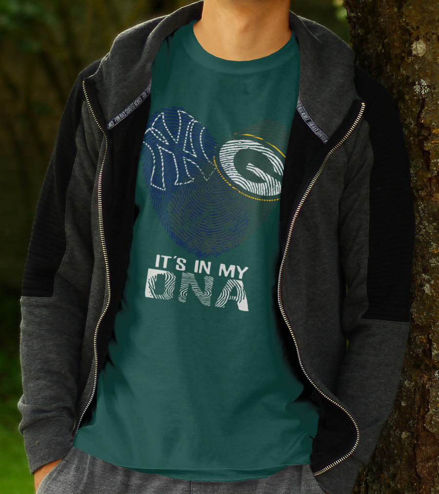 New York Yankees Green Bay Packers It's In My Dna T-Shirt