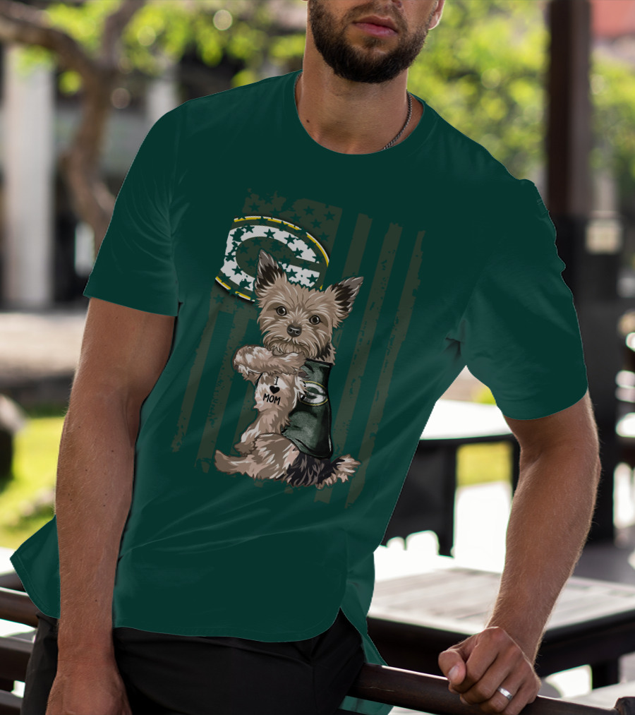 Yorkshire Terrier I Love Mom Green Bay Packers Fan T-Shirt