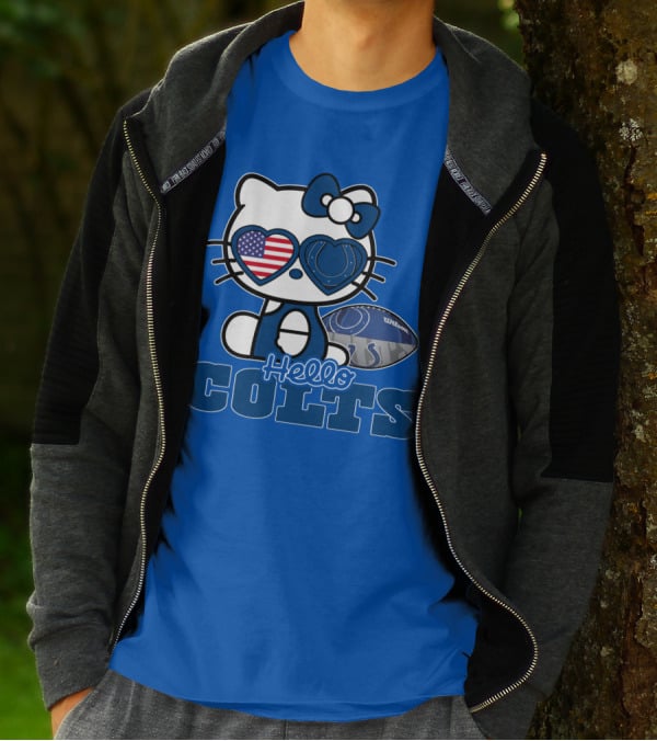 Hello Kitty Indianapolis Colts Football Fan USA Flag T-Shirt
