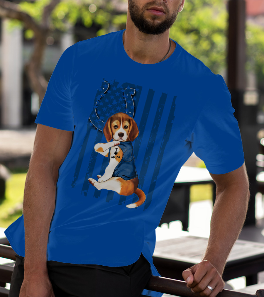 Beagle Wearing I Love Mom Indianapolis Colts Shirt With Horseshoe T-Shirt