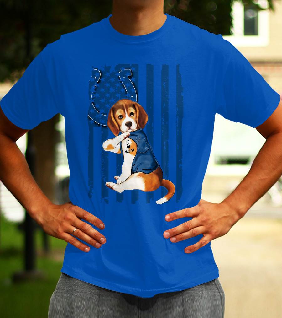 Beagle Wearing I Love Mom Indianapolis Colts Shirt With Horseshoe T-Shirt