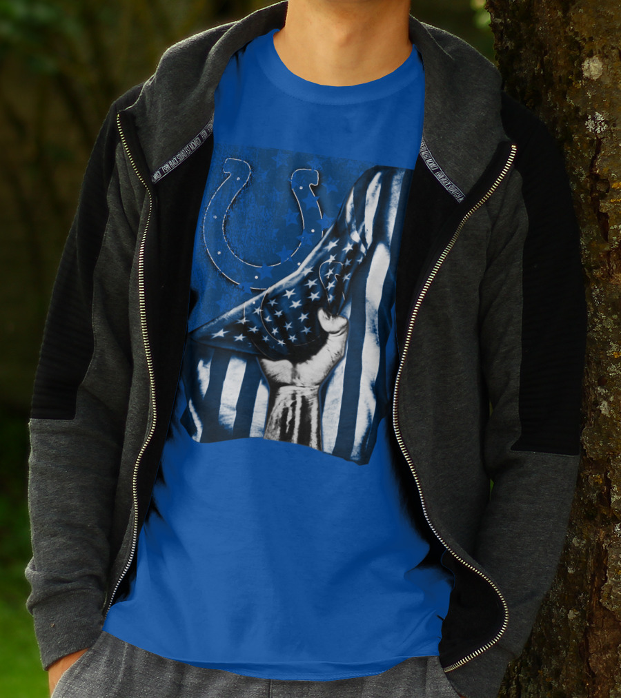 Indianapolis Colts American Flag Horseshoe T-Shirt