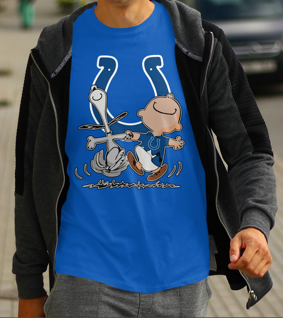 Indianapolis Colts Snoopy And Charlie Brown Dancing T-Shirt
