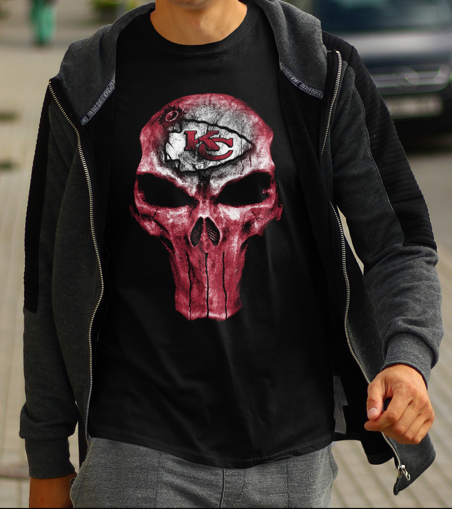 Kansas City Chiefs Skull Logo Art T-Shirt
