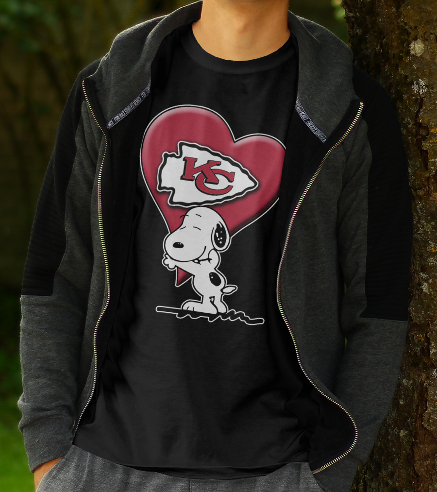 Snoopy Kansas City Chiefs Heart T-Shirt