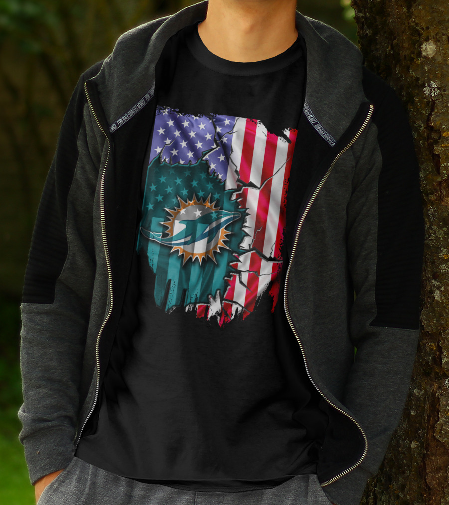 Flag V2 Miami Dolphins American Flag Football Team T-Shirt
