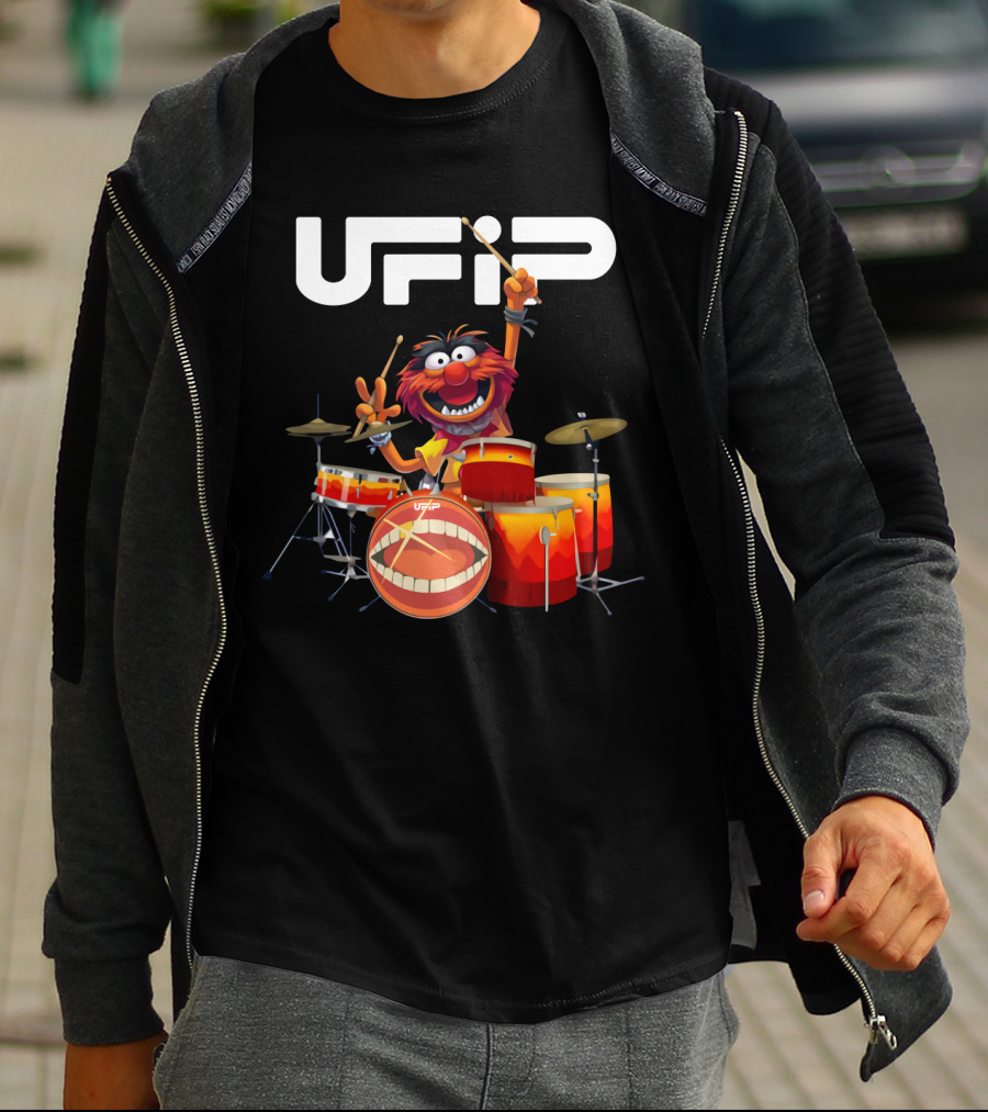 The Muppet Show Animal Playing Drums UFIP T-Shirt