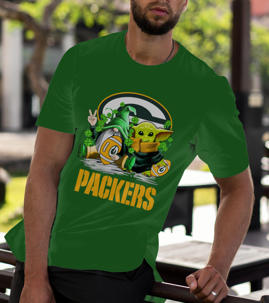 Green Bay Packers Shamrock Gnome And Alien Football St. Patrick's Day T-Shirt