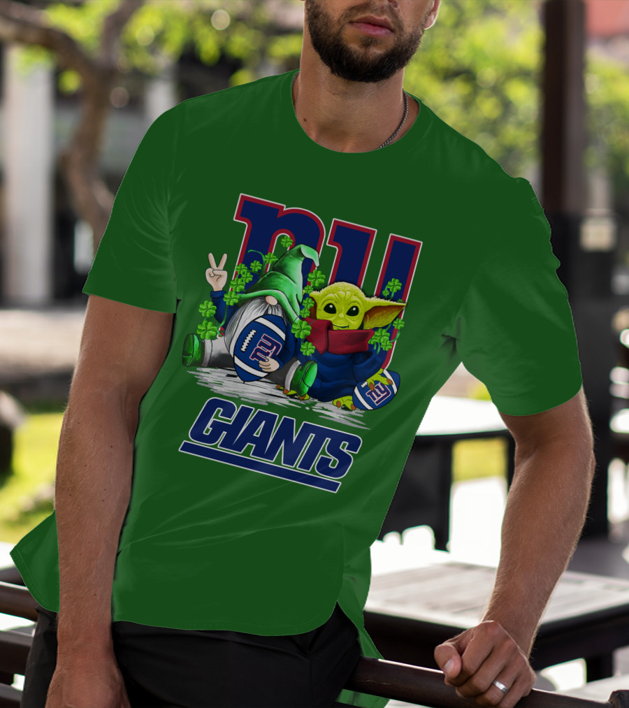 New York Giants Football St. Patrick's Day Gnome And Yoda T-Shirt