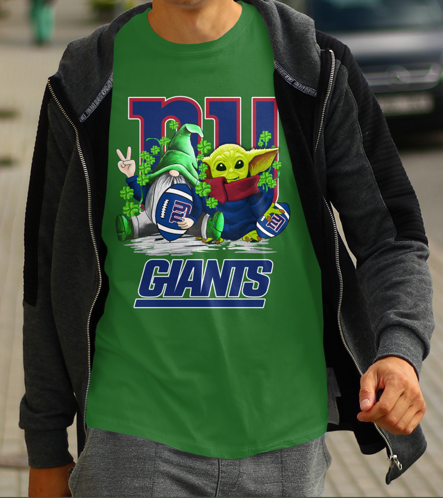 New York Giants Football St. Patrick's Day Gnome And Yoda T-Shirt