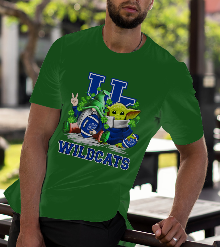 Kentucky Wildcats Football St. Patrick’s Day Shamrock Gnome And Green Alien T-Shirt