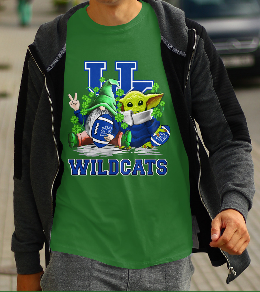Kentucky Wildcats Football St. Patrick’s Day Shamrock Gnome And Green Alien T-Shirt