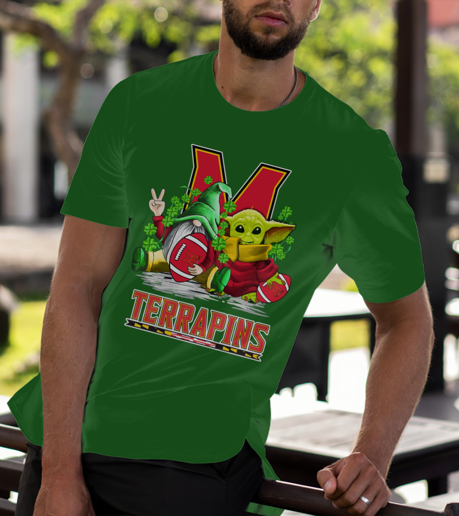 Maryland Terrapins Football St. Patrick's Day Gnome And Baby Yoda T-Shirt