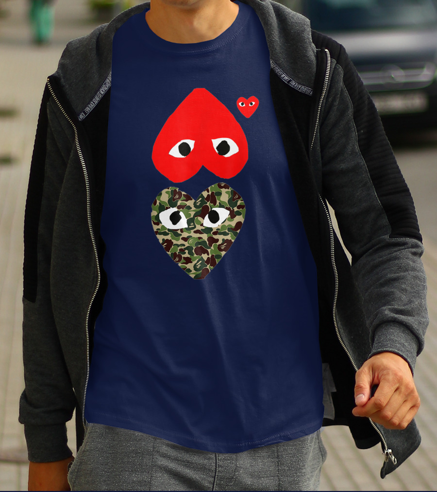 Comme Des Garçons Play Heart Camouflage Eyes T-Shirt