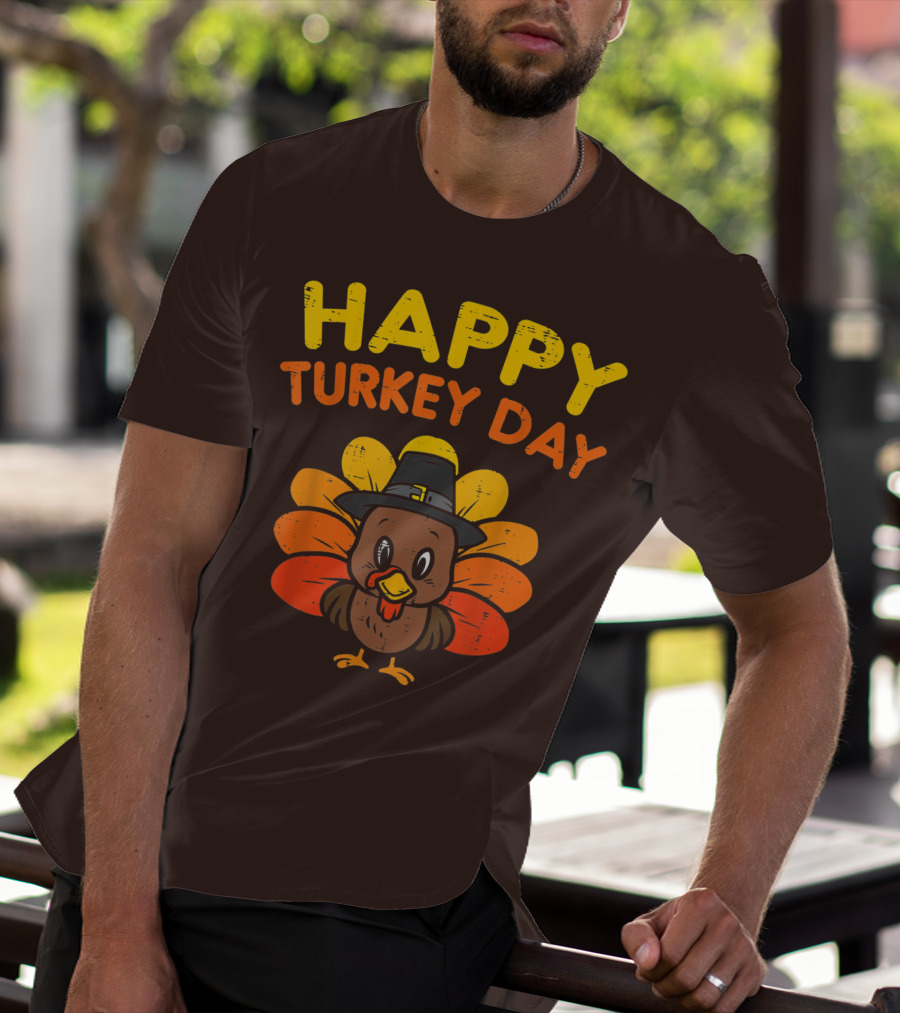 Happy Turkey Day Cute Thanksgiving Pilgrim Turkey T-Shirt
