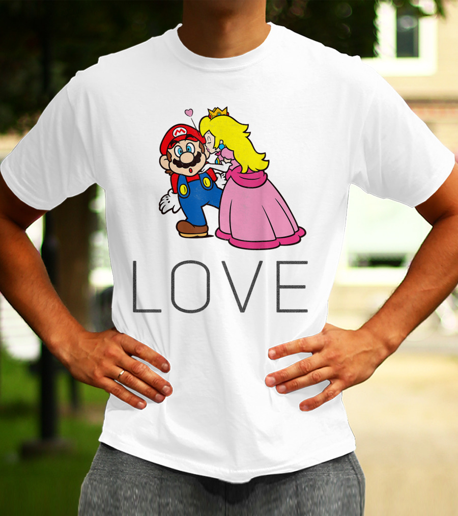 Super Mario Princess Peach Kiss Love Iconic Funny Moment T-Shirt
