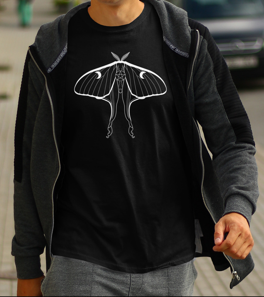 Pentagram Luna Moth Symbol With Crescent Moon Elements T-Shirt