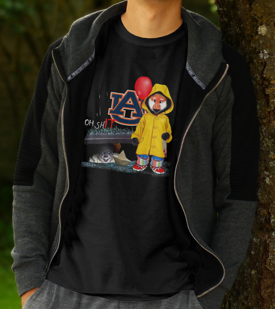 Auburn Tigers IT Parody Pennywise Raincoat Red Balloon Horror Crossover T-Shirt