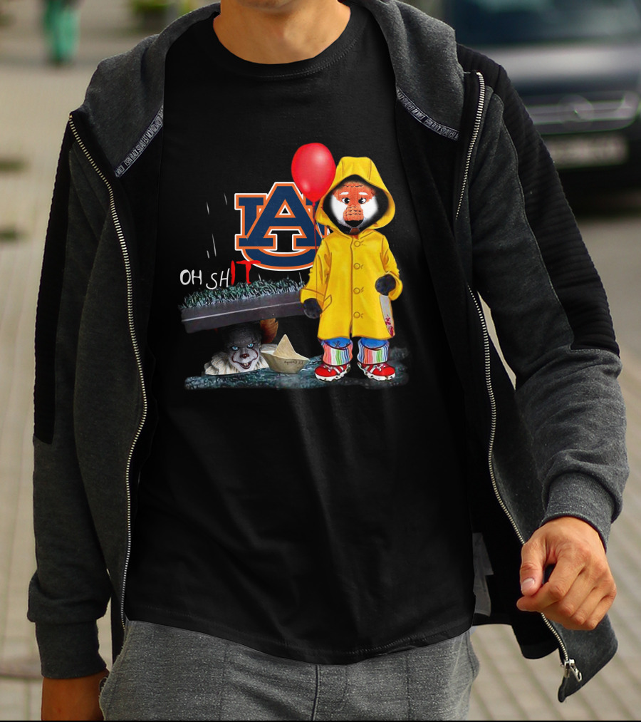 Auburn Tigers IT Parody Pennywise Raincoat Red Balloon Horror Crossover T-Shirt