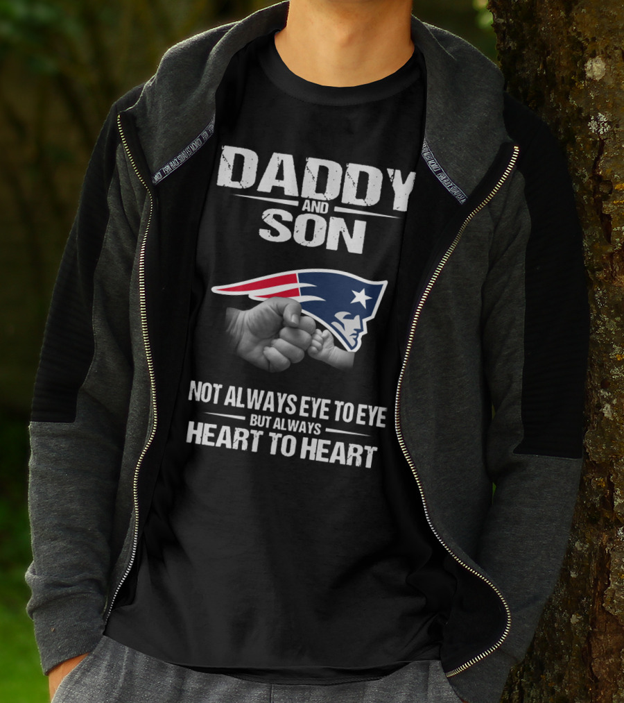 Daddy And Son New England Patriots Heart To Heart T-Shirt