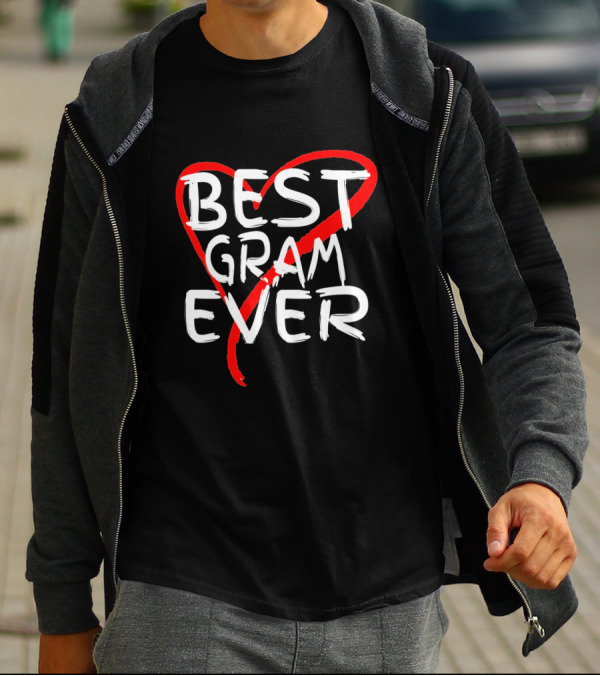 Best Gram Ever Heart Design With Red Heart Background T-Shirt