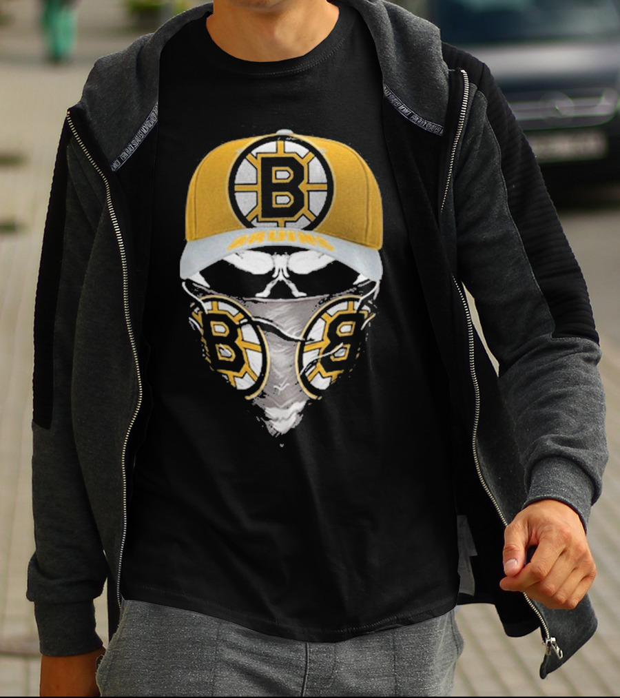 Boston Bruins Skull Mask And Hat T-Shirt