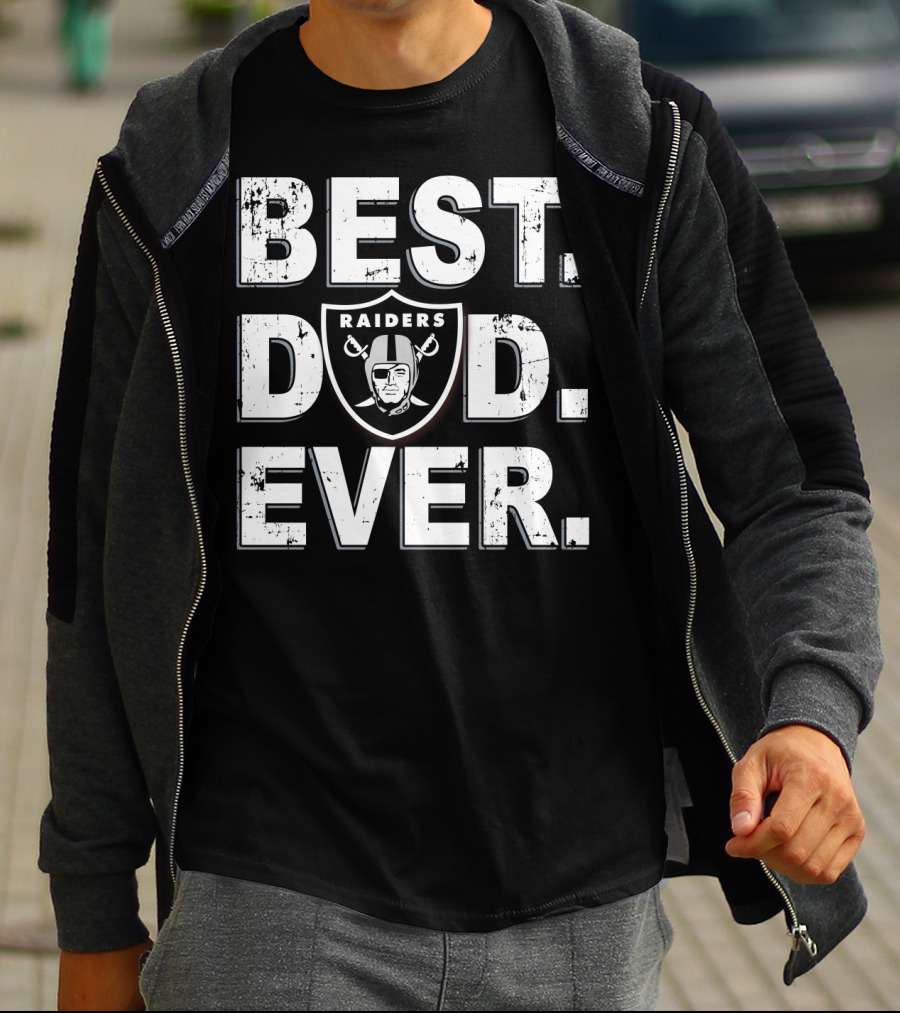 BEST DAD EVER RAIDERS Shield Logo на тёмном фоне T-Shirt
