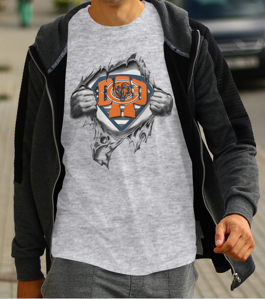 Superdad Chicago Bears Logo Inside Superhero Emblem T-Shirt