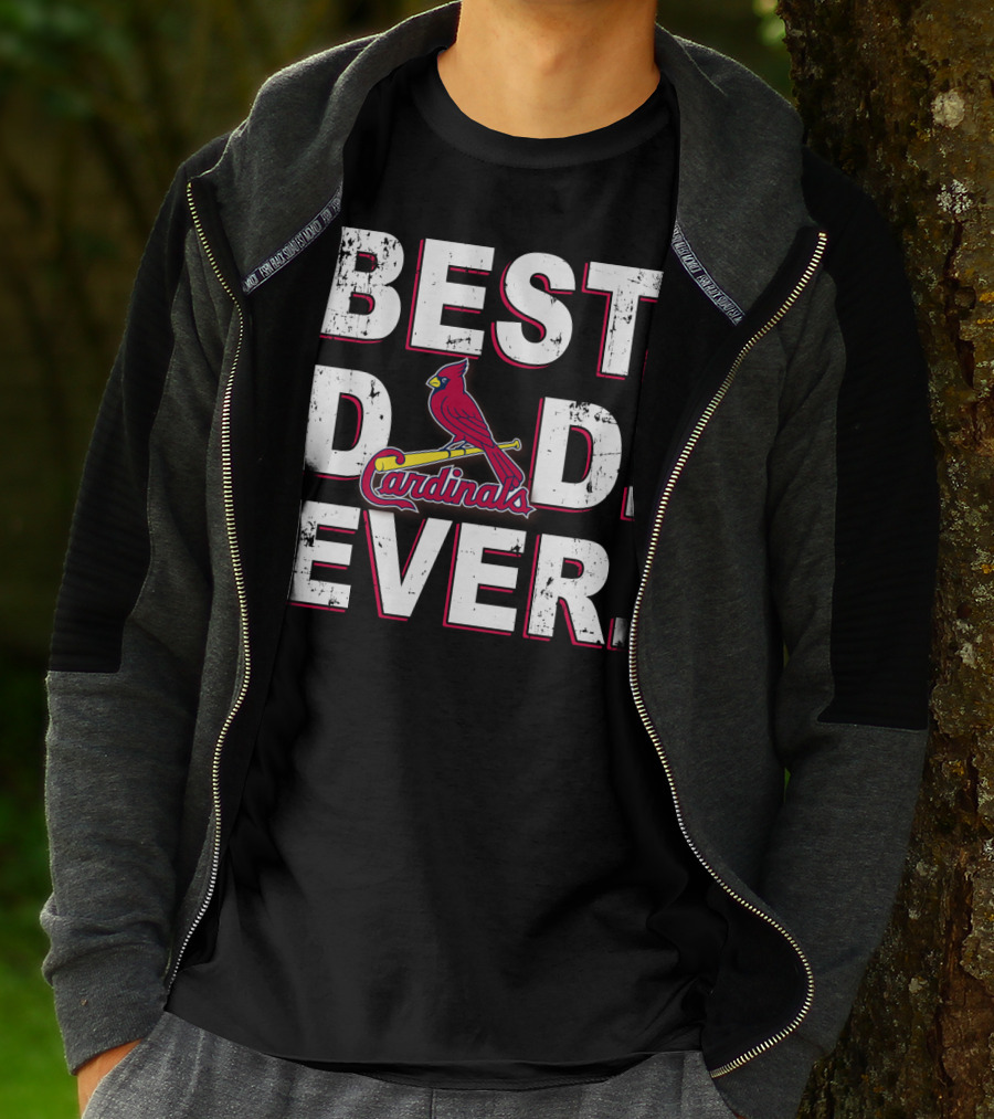 Best Dad Ever Cardinals Baseball Fan T-Shirt