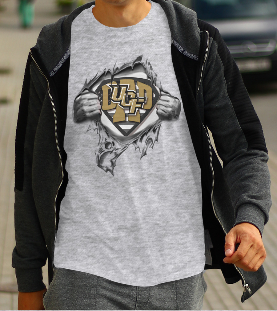 SUPERDAD UCF KNIGHTS LOGO RIPPED SHIELD T-Shirt