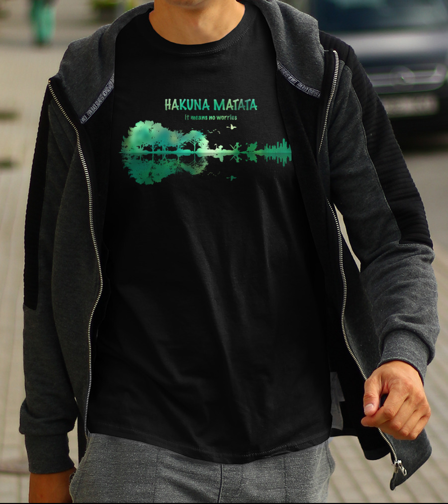 Hakuna Matata It Means No Worries Green Nature Silhouette With Wildlife Reflections T-Shirt