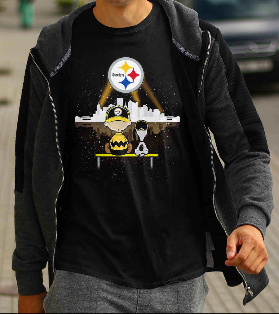 Charlie Brown Snoopy Steelers Skyline Reflection T-Shirt