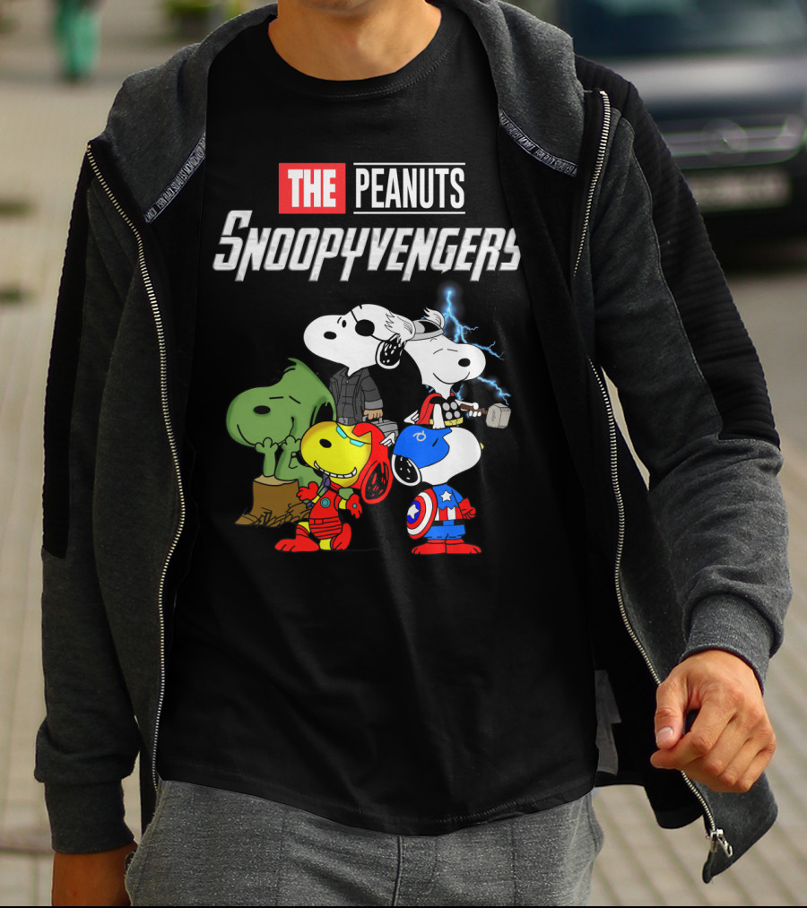The Peanuts Snoopyvengers Marvel Avengers Endgame Crossover With Snoopy As Iron Man Captain America Thor Hulk Black Widow T-Shirt