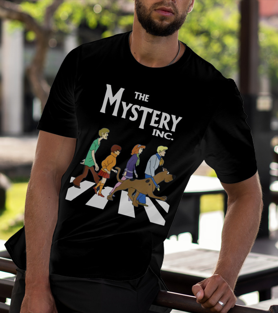 The Mystery Inc. Scooby Doo Abbey Road Walking Classic T-Shirt