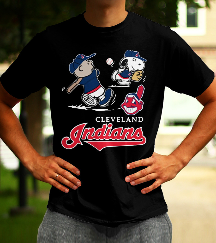 Charlie Brown Snoopy Cleveland Indians Baseball Peanuts T-Shirt