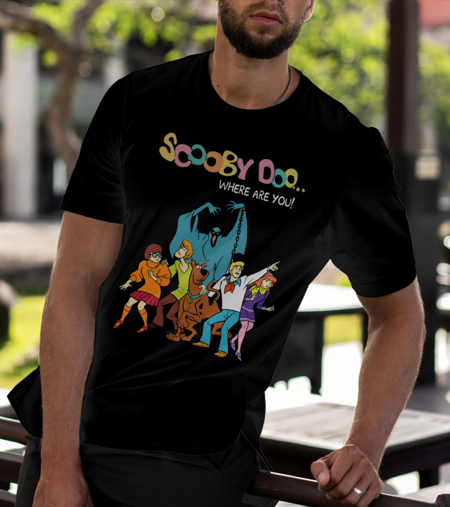 Scooby Doo Where Are You Group And Phantom Scene T-Shirt