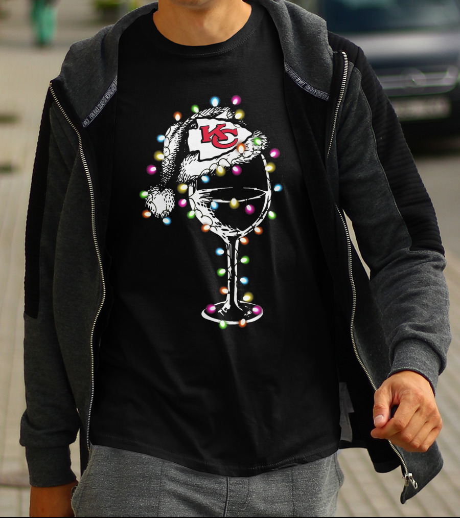 Kansas City Chiefs Holiday Wine Glass With Festive Santa Hat And Christmas Lights T-Shirt