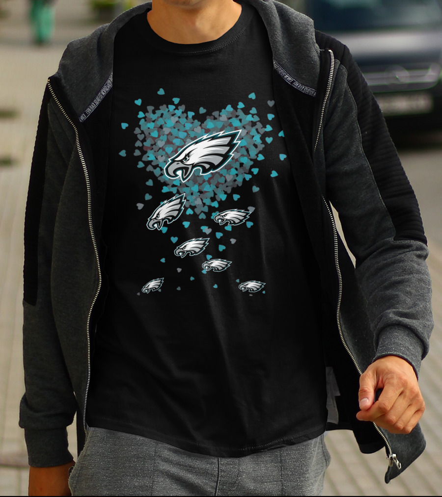 Philadelphia Eagles Hearts Pattern Eagle Heads T-Shirt