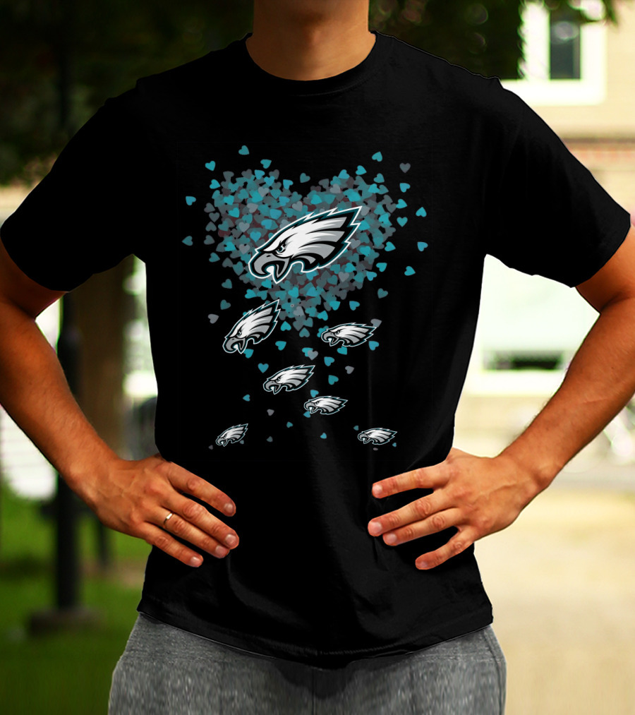Philadelphia Eagles Hearts Pattern Eagle Heads T-Shirt